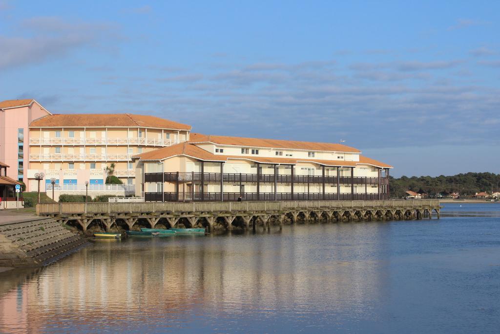 Appartements A Cote Lac Marin De Port D'Albret วิเยอซ์-บูโก-เลส์-แบ็งส์ ภายนอก รูปภาพ