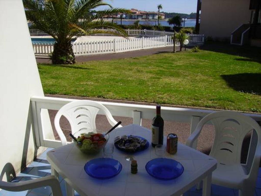 Appartements A Cote Lac Marin De Port D'Albret วิเยอซ์-บูโก-เลส์-แบ็งส์ ห้อง รูปภาพ