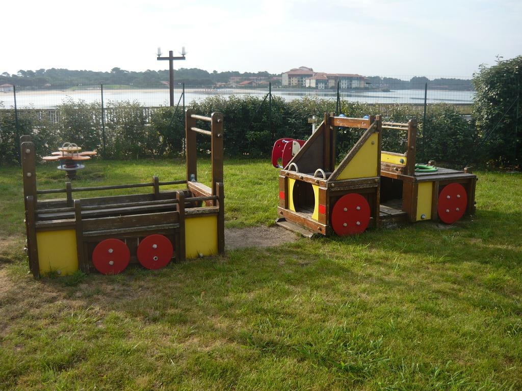 Appartements A Cote Lac Marin De Port D'Albret วิเยอซ์-บูโก-เลส์-แบ็งส์ ห้อง รูปภาพ