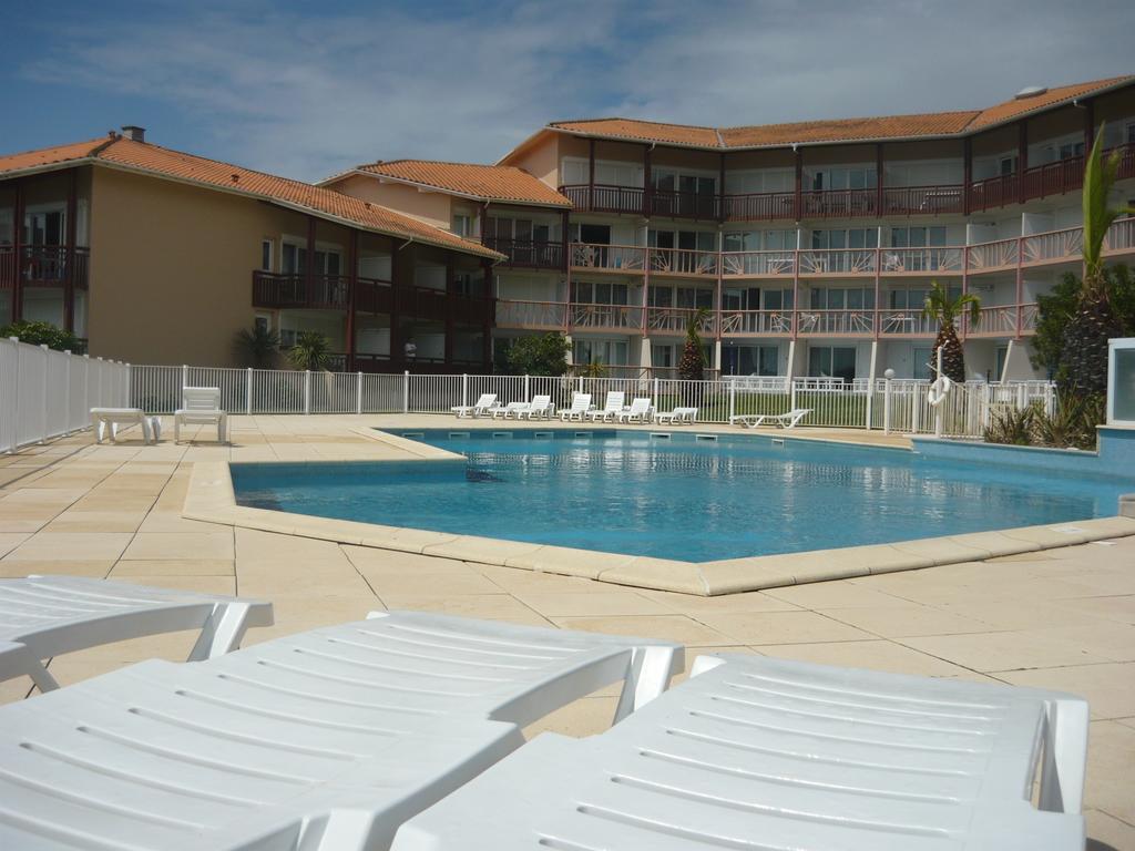 Appartements A Cote Lac Marin De Port D'Albret วิเยอซ์-บูโก-เลส์-แบ็งส์ ห้อง รูปภาพ