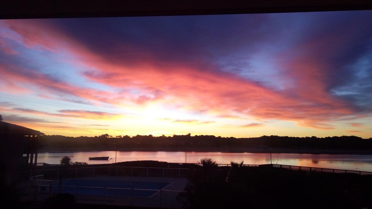 Appartements A Cote Lac Marin De Port D'Albret วิเยอซ์-บูโก-เลส์-แบ็งส์ ภายนอก รูปภาพ